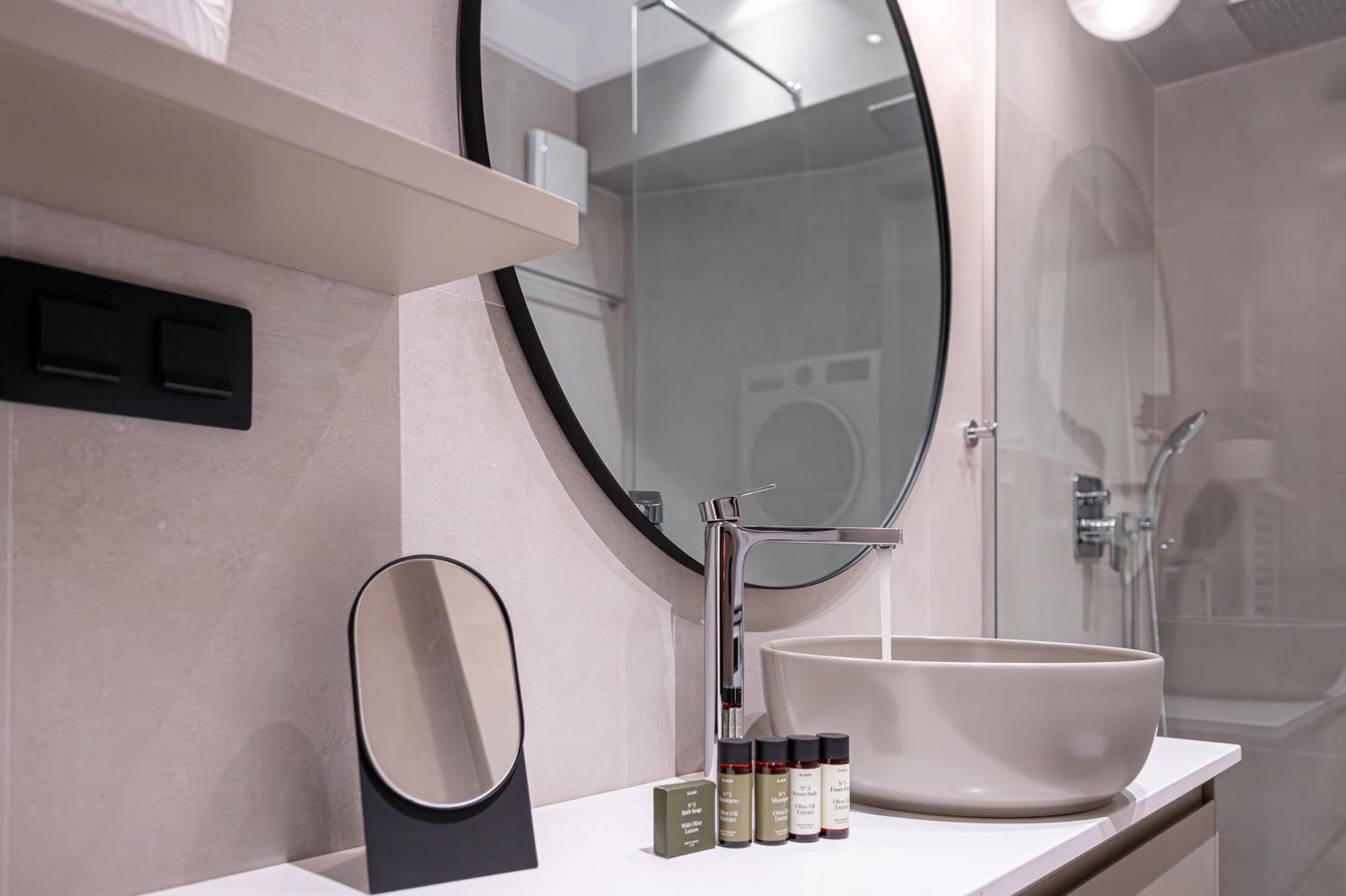 Phaedrus Living: Luxury Modern City Flat Koukaki Athene Buitenkant foto